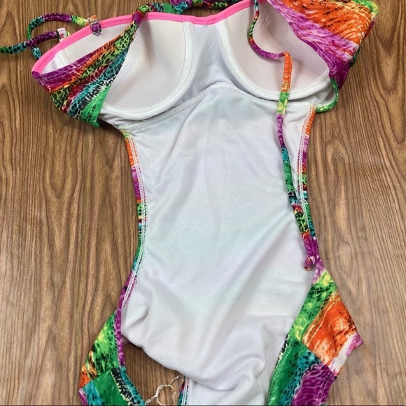 NWT Vintage 1980s Peekaboo Swimsuit Open Sides Bare Back NOS - Small - Picture 7 of 16